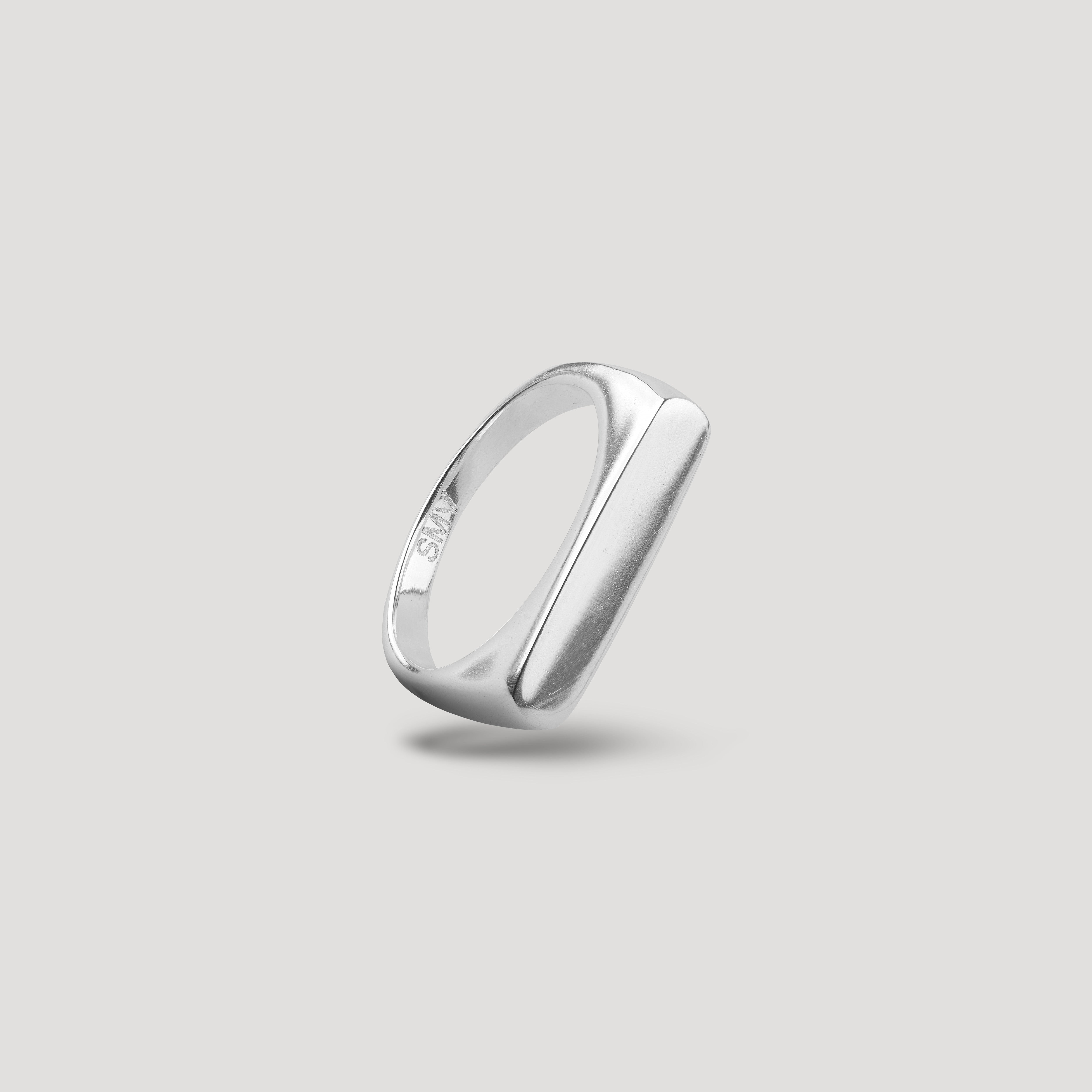 OSTRO RING